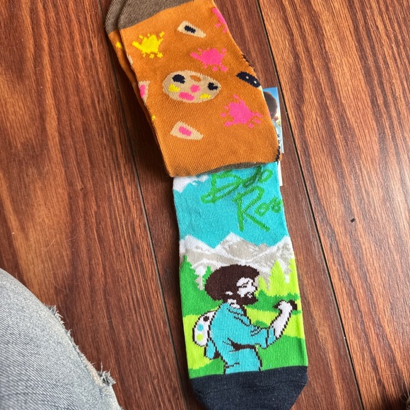 Colorful Socks - Brown and Green - Picture 3 of 4